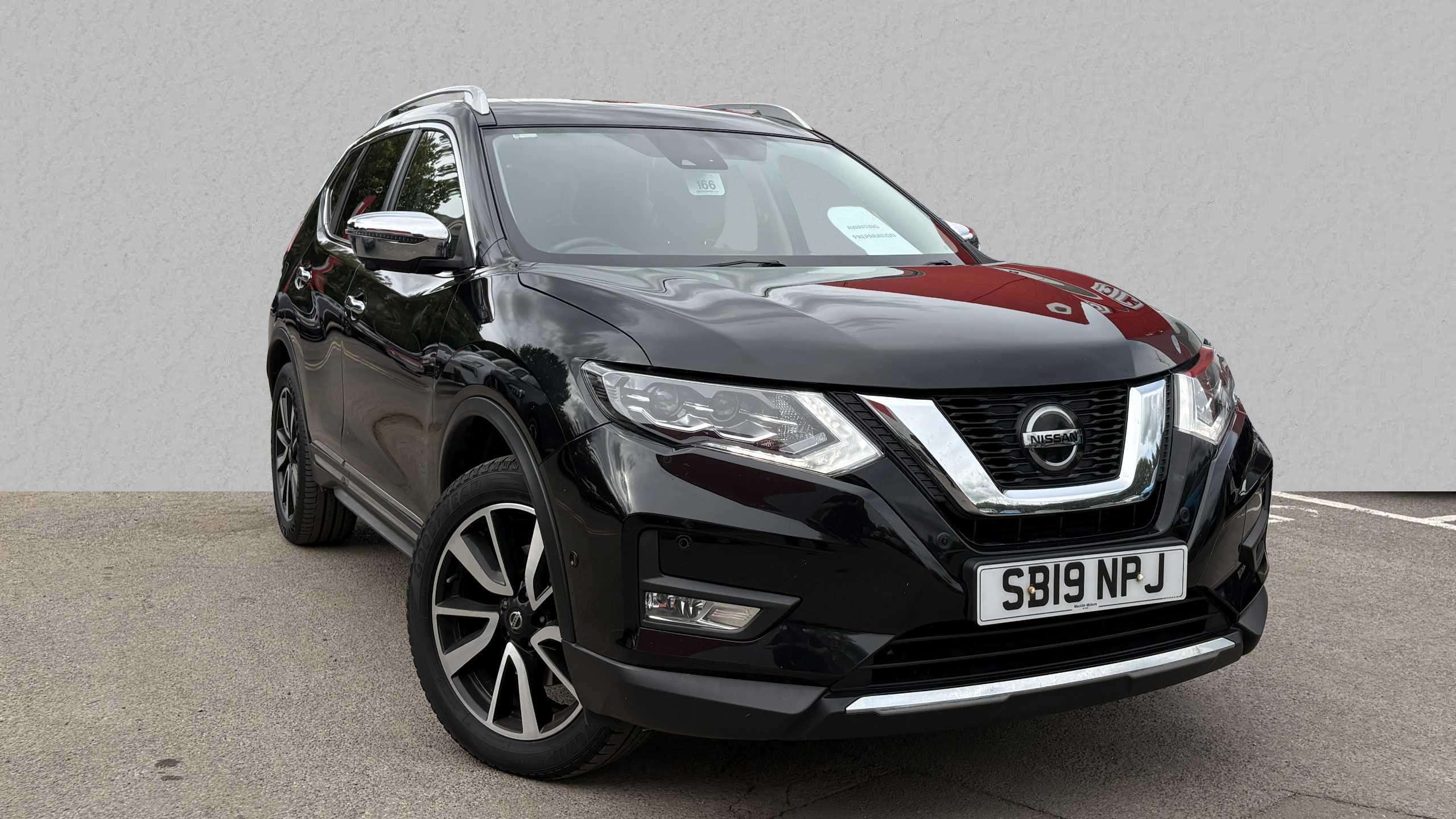 Main listing image - Nissan X-Trail