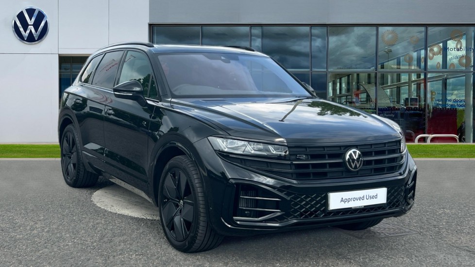 Main listing image - Volkswagen Touareg