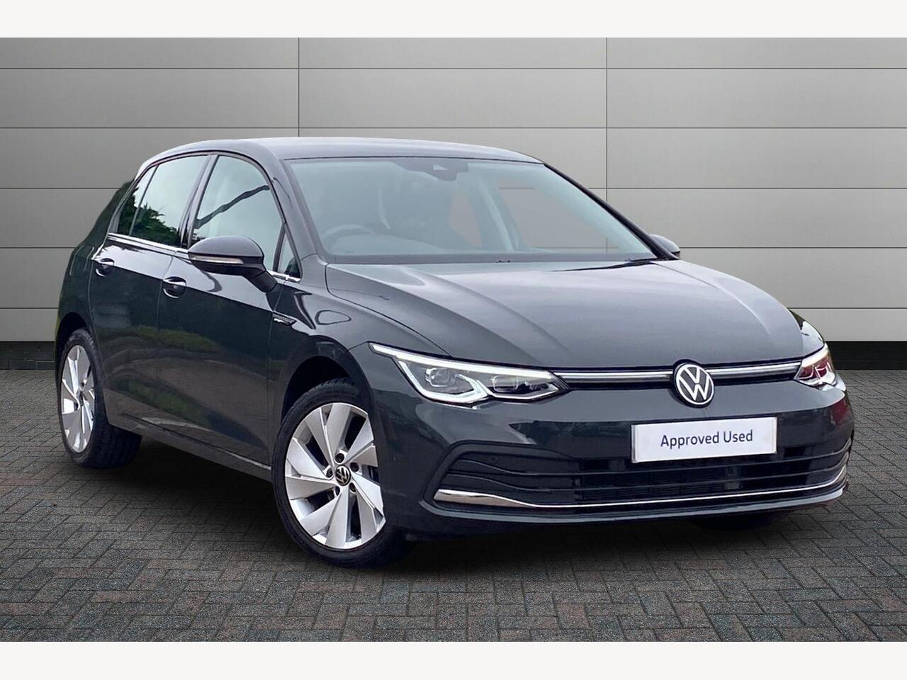 Main listing image - Volkswagen Golf