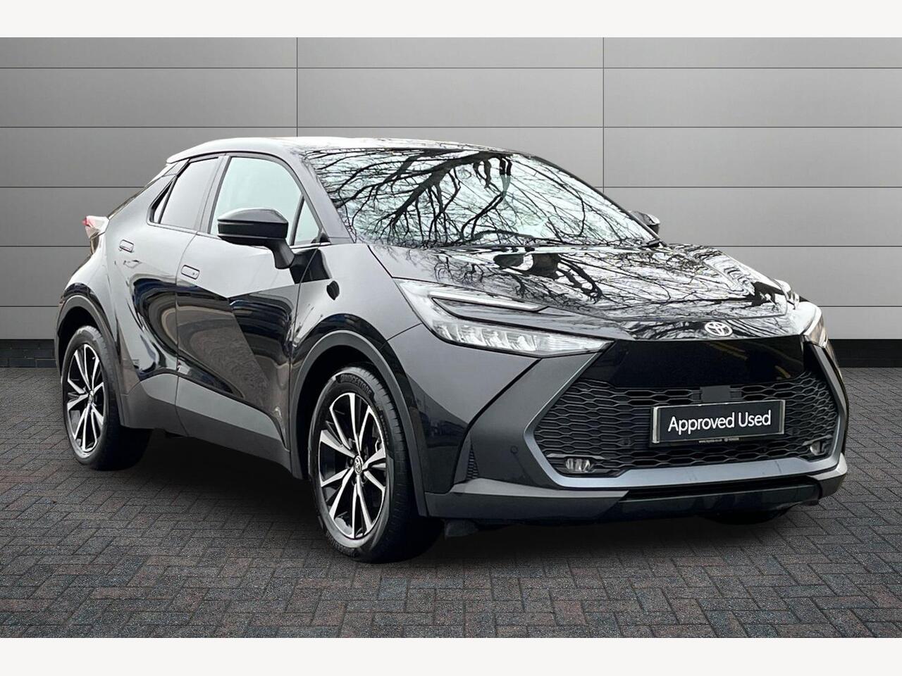Main listing image - Toyota C-HR