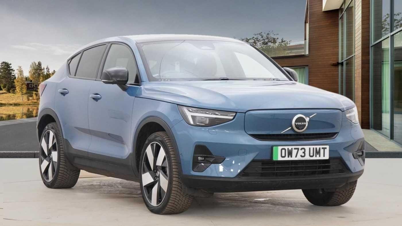 Main listing image - Volvo C40
