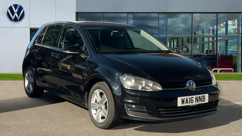 Main listing image - Volkswagen Golf