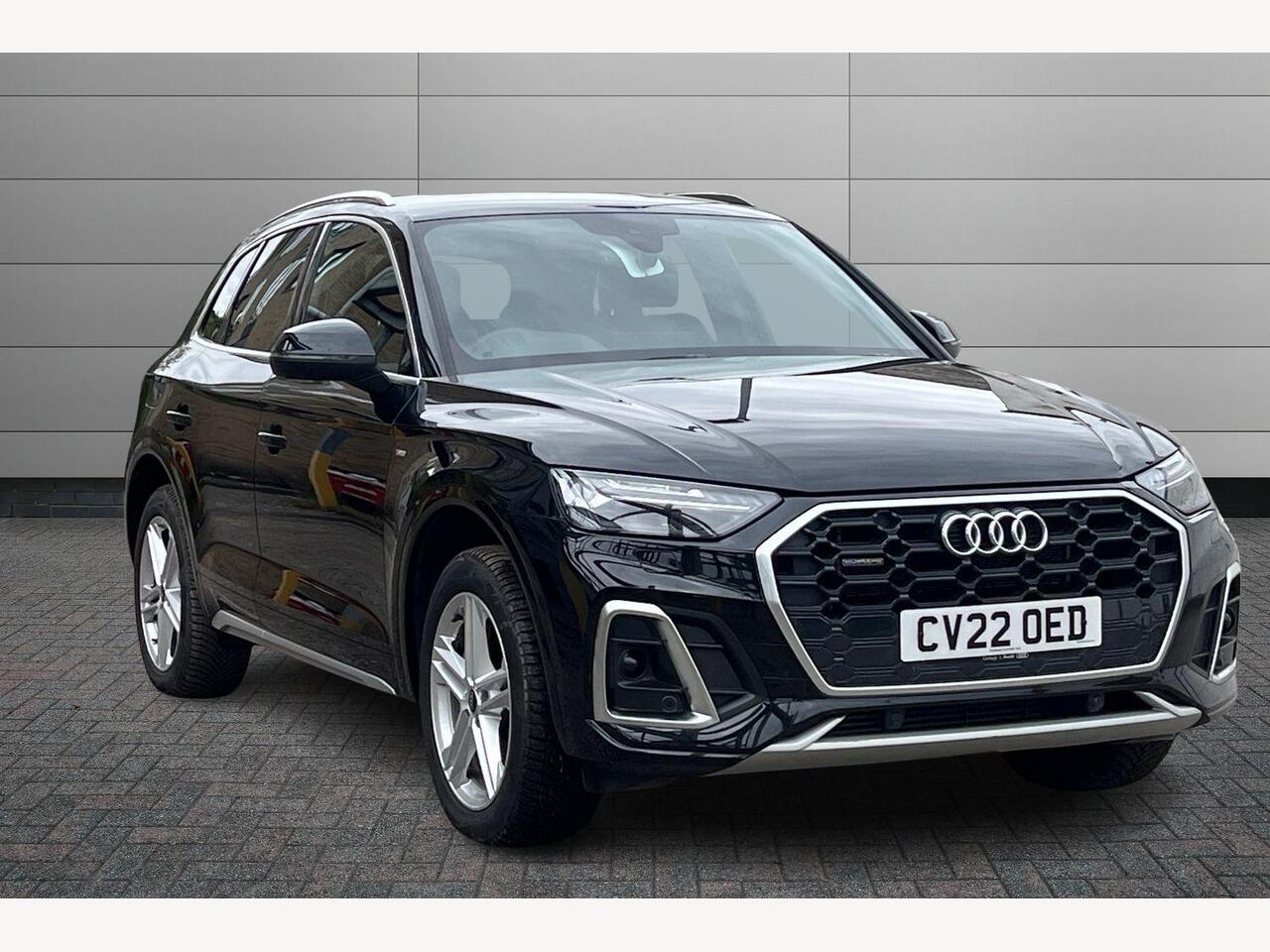 Main listing image - Audi Q5