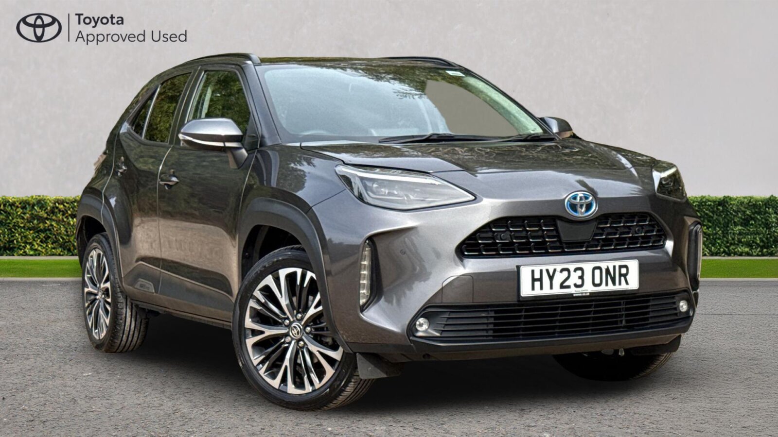 Main listing image - Toyota Yaris Cross