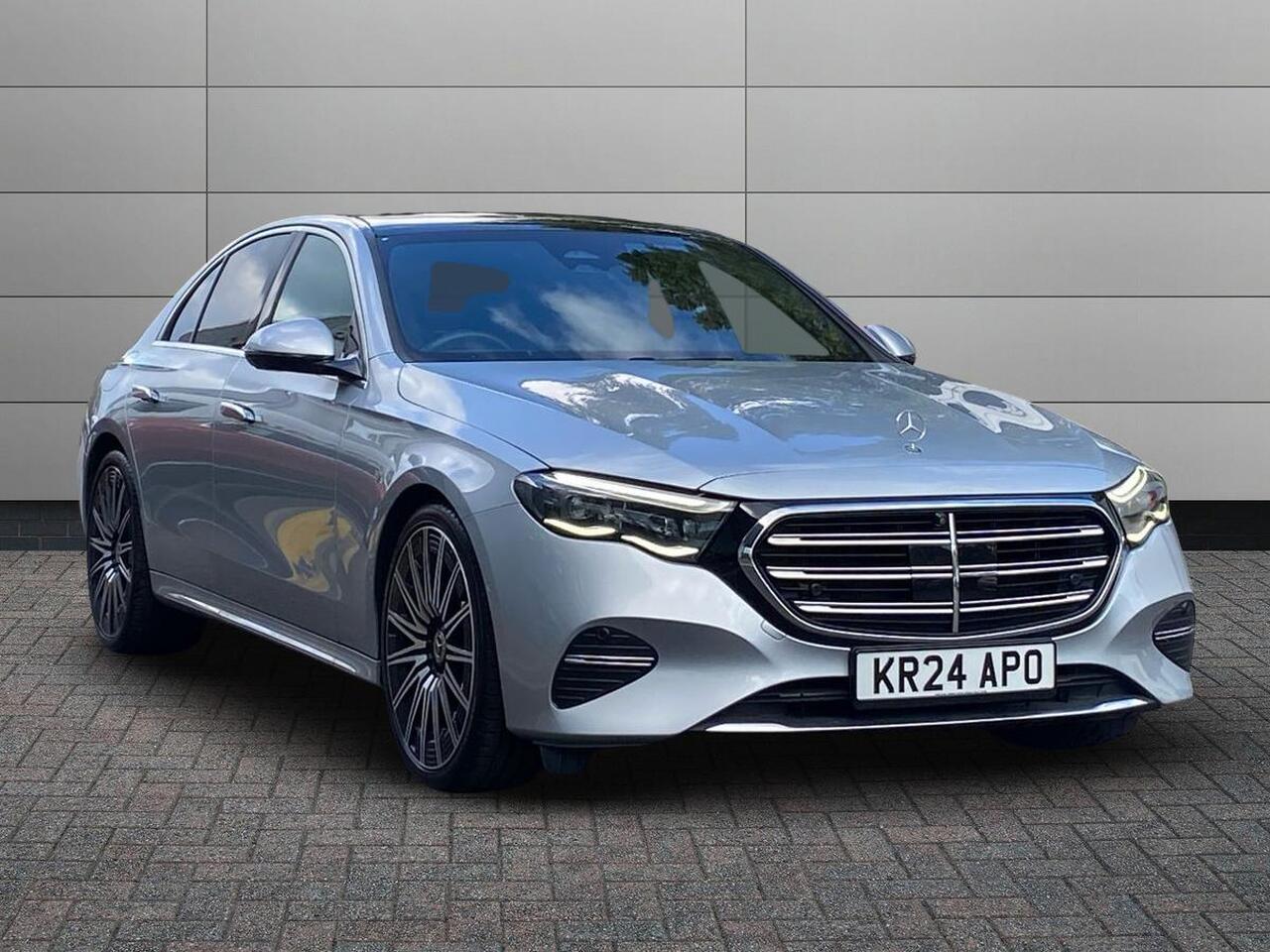 Main listing image - Mercedes-Benz E-Class