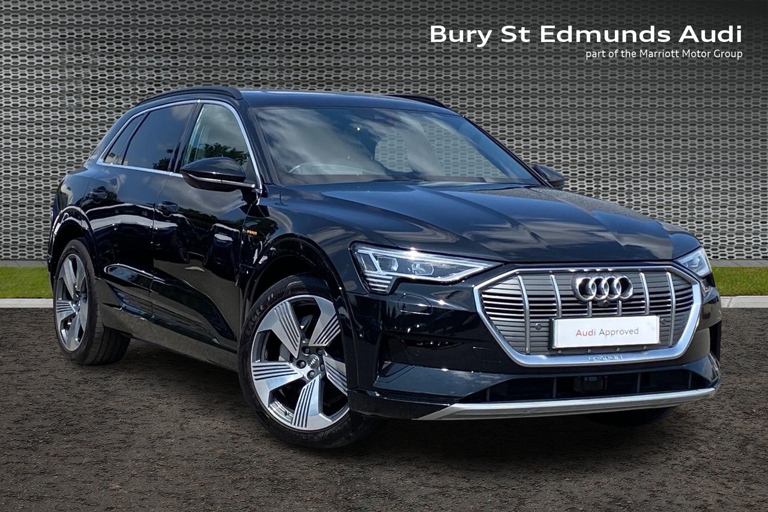 Main listing image - Audi e-tron