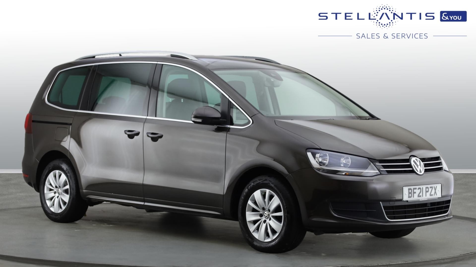 Main listing image - Volkswagen Sharan