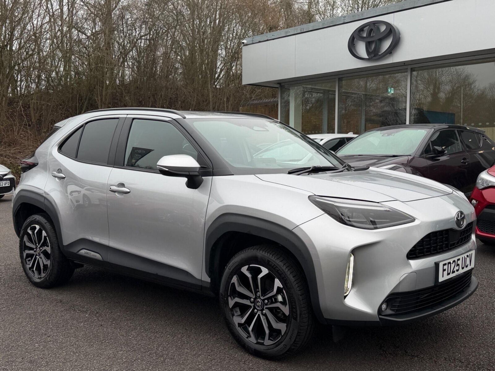 Main listing image - Toyota Yaris Cross