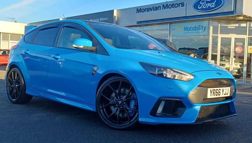 Main listing image - Ford Focus RS