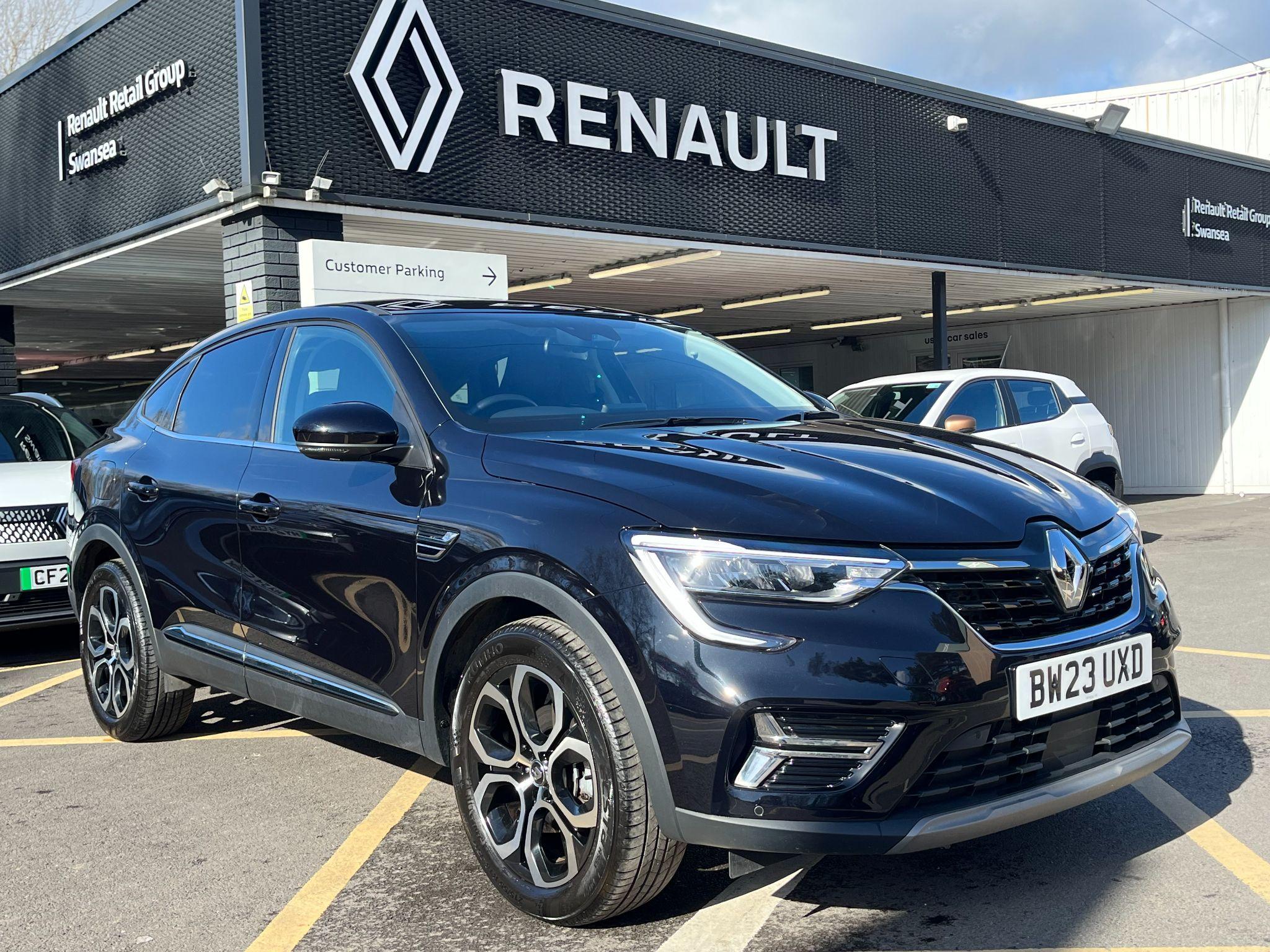 Main listing image - Renault Arkana