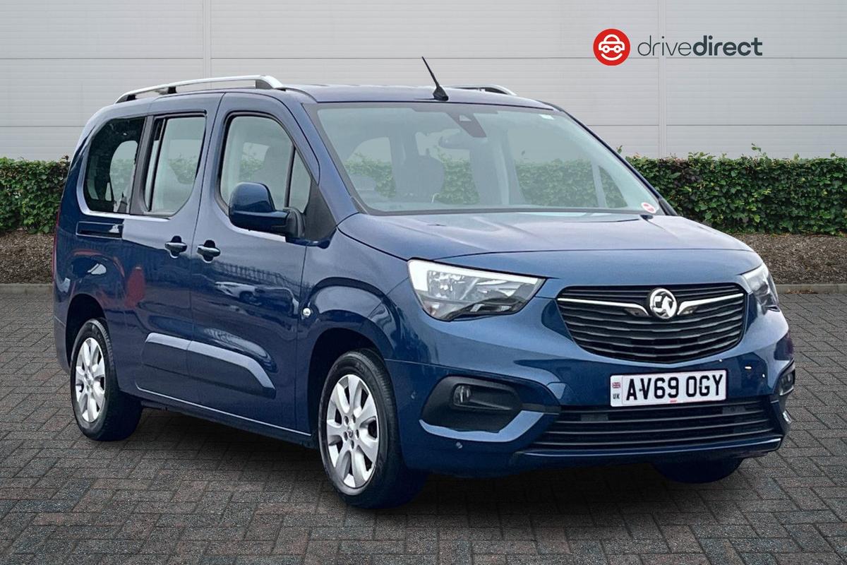 Main listing image - Vauxhall Combo Life