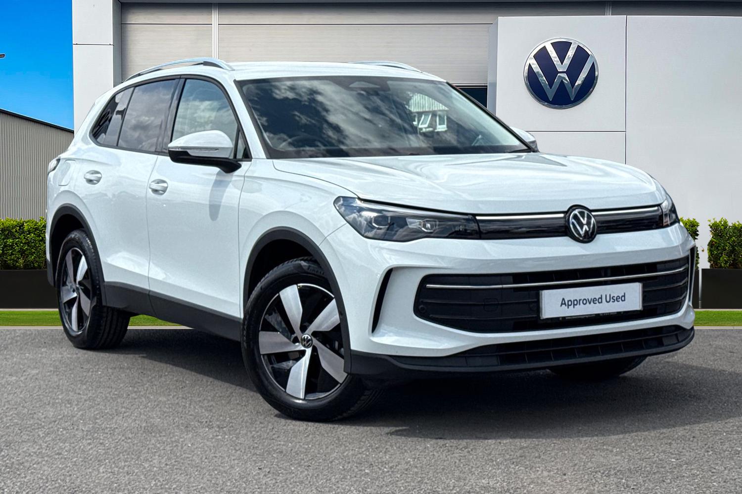 Main listing image - Volkswagen Tiguan