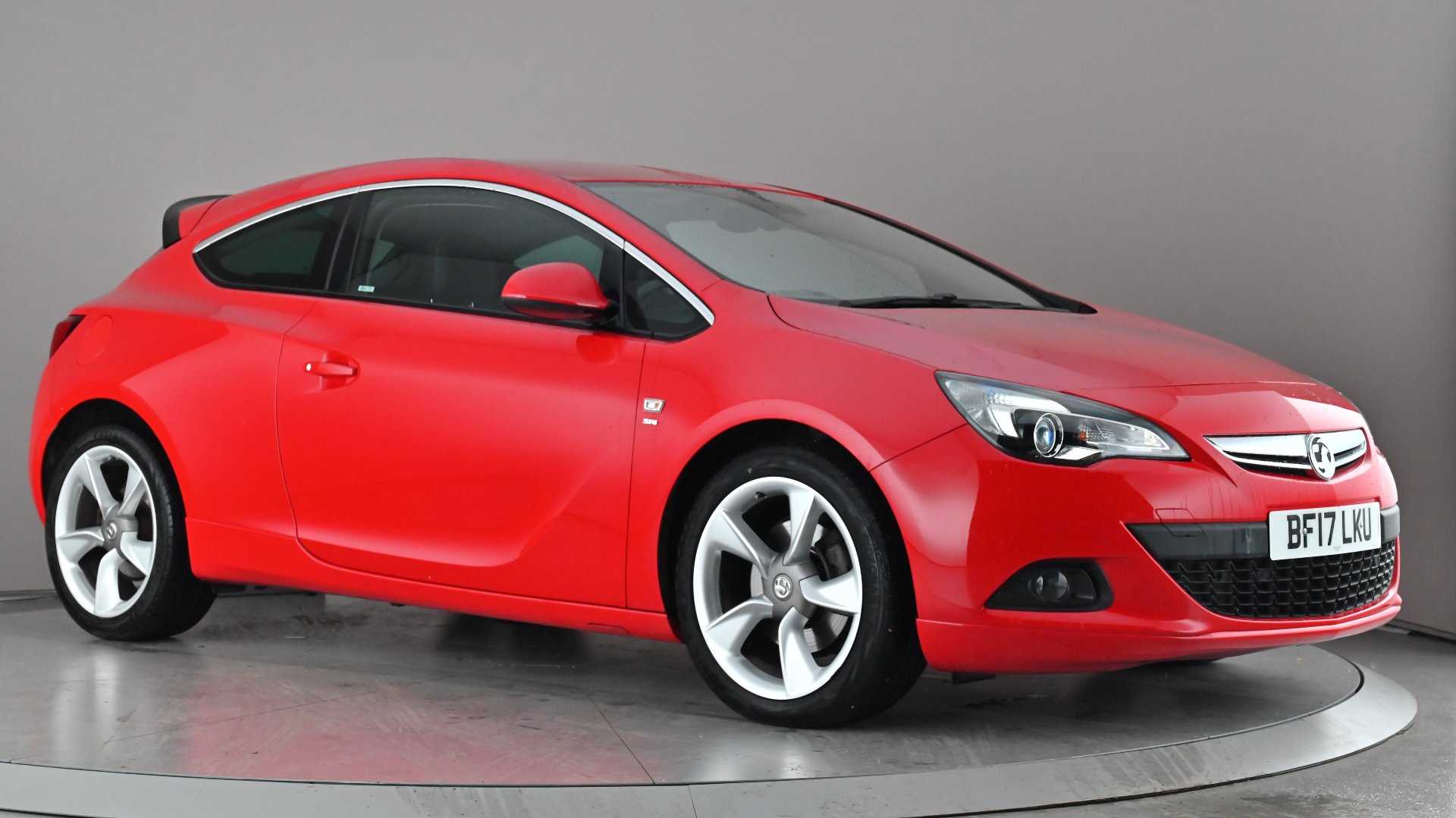 Main listing image - Vauxhall GTC