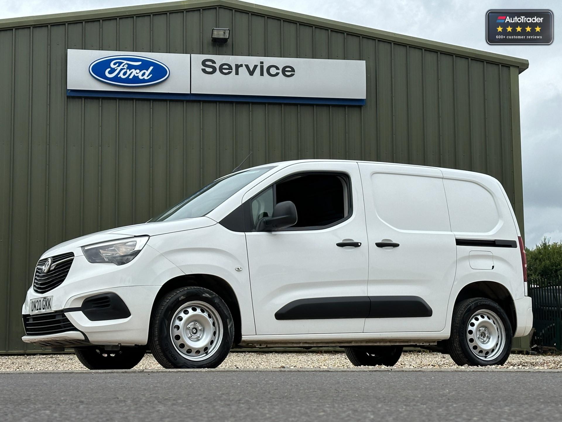 Main listing image - Vauxhall Combo Cargo