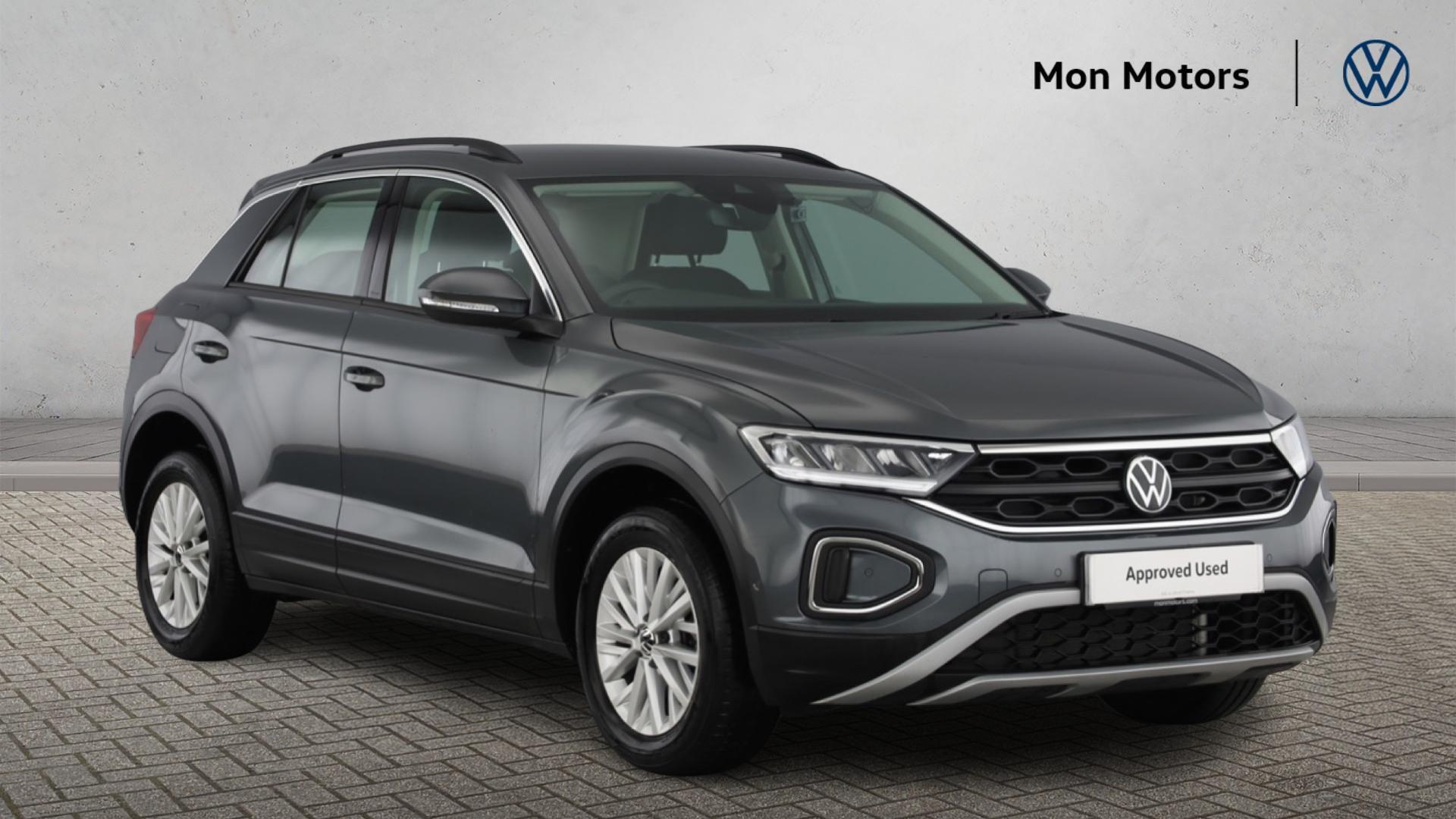 Main listing image - Volkswagen T-Roc