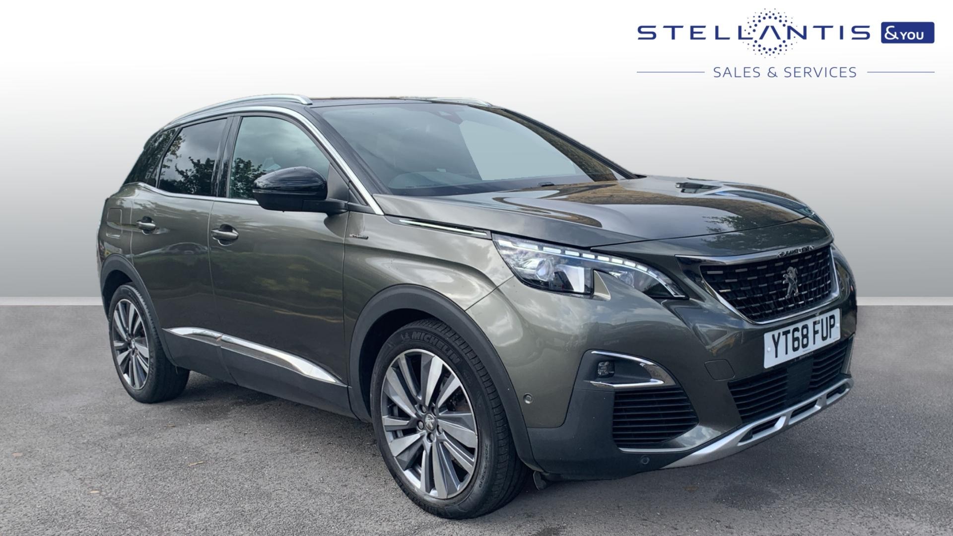 Main listing image - Peugeot 3008