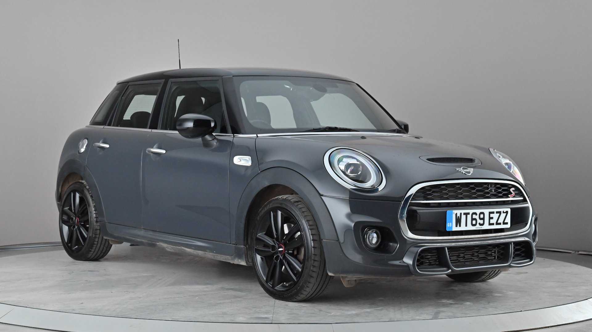 Main listing image - MINI Hatchback 5dr