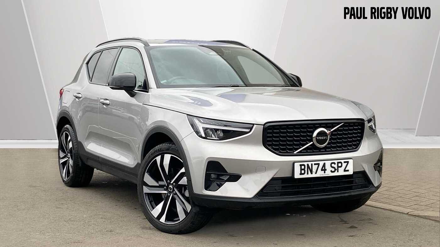 Main listing image - Volvo XC40