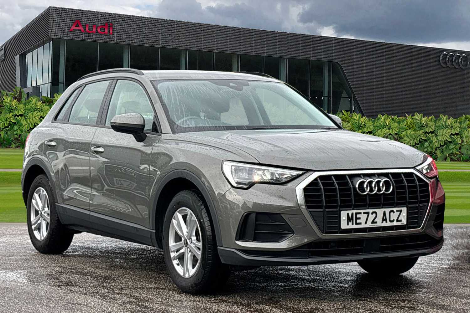 Main listing image - Audi Q3