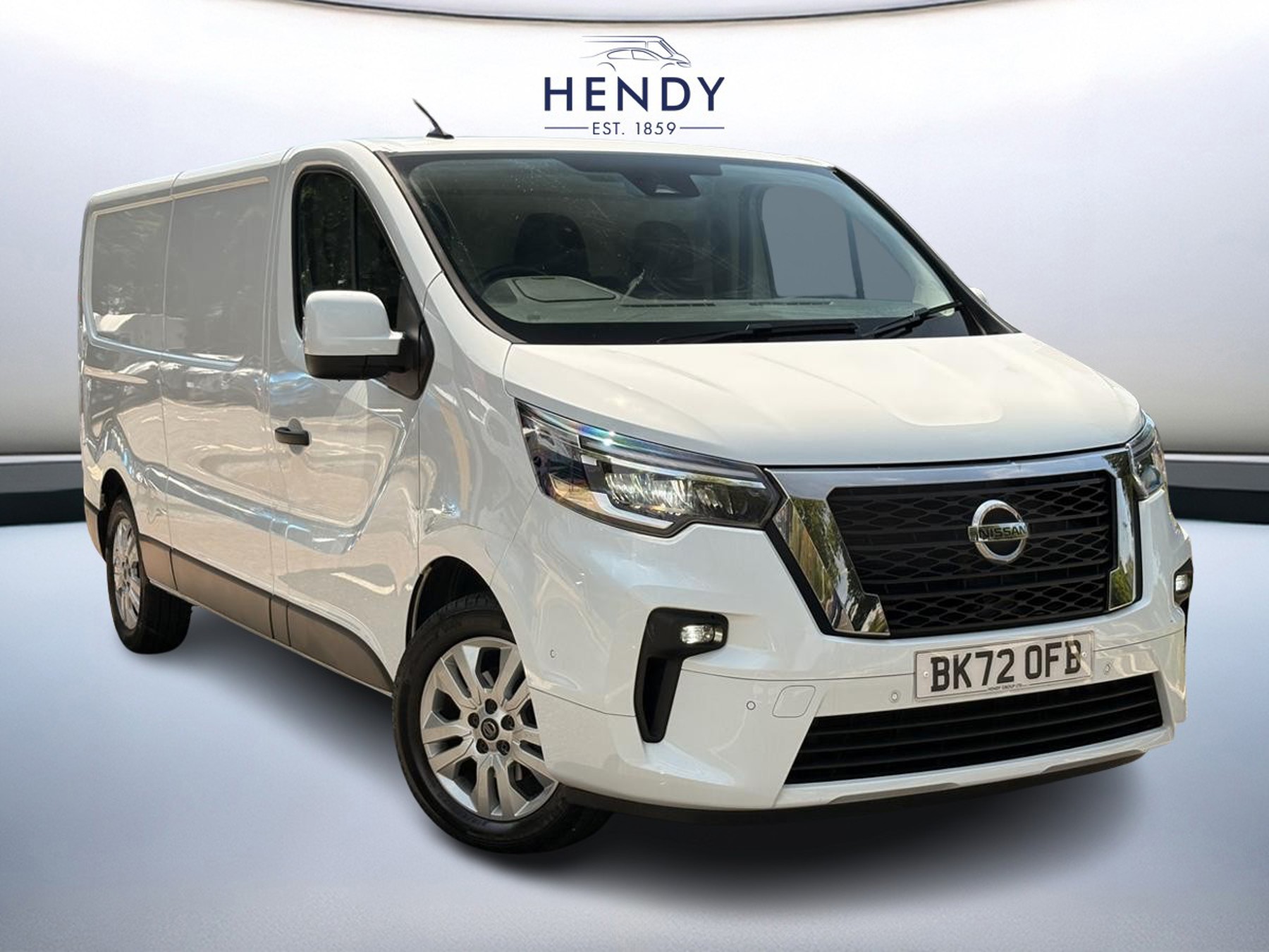 Main listing image - Nissan Primastar