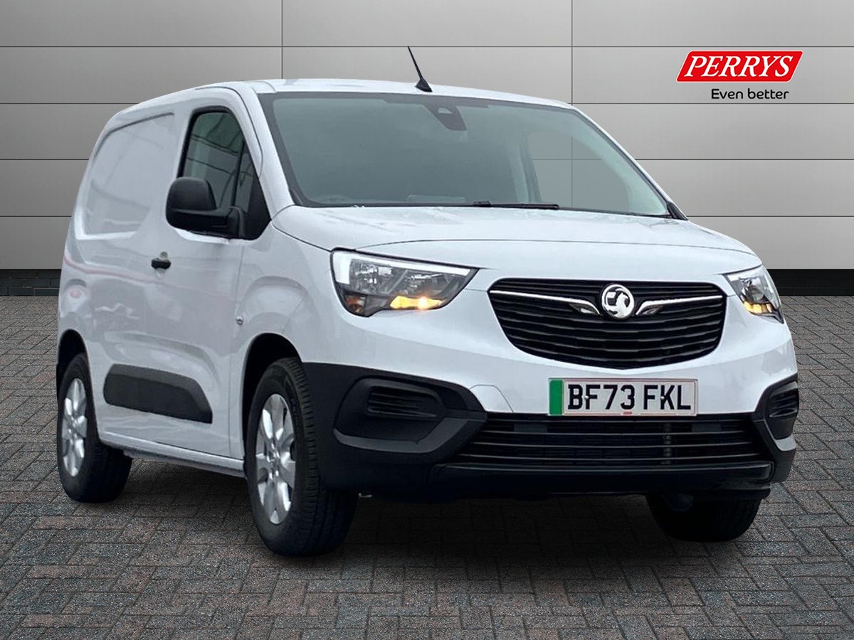 Main listing image - Vauxhall Combo Cargo-e