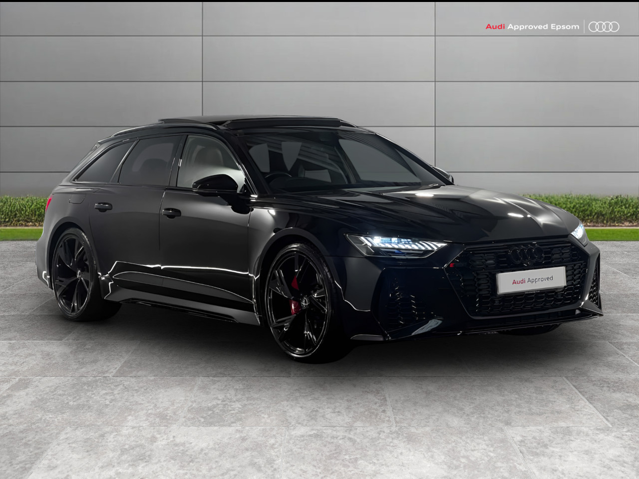 Main listing image - Audi RS6