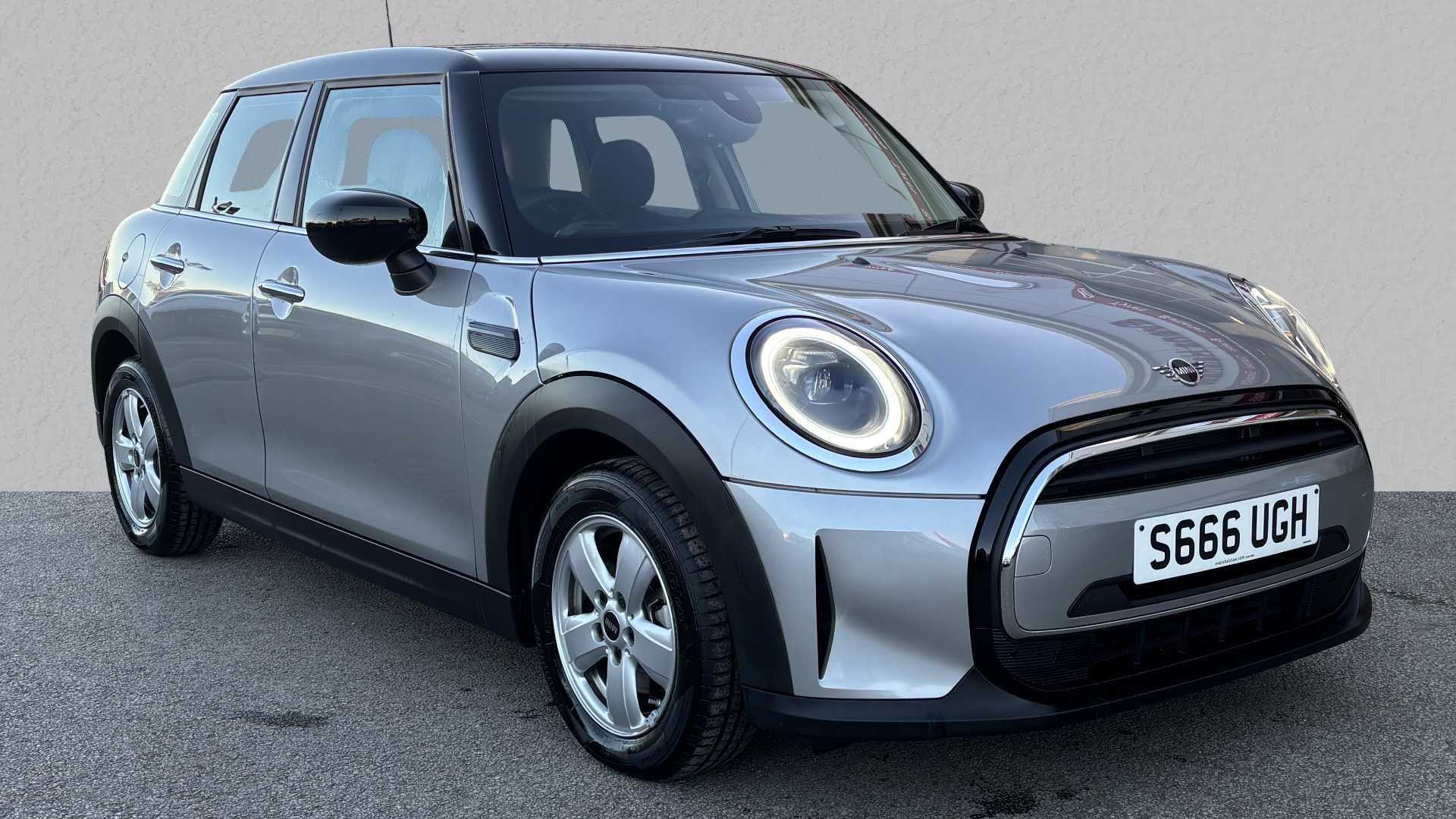 Main listing image - MINI Hatchback 5dr