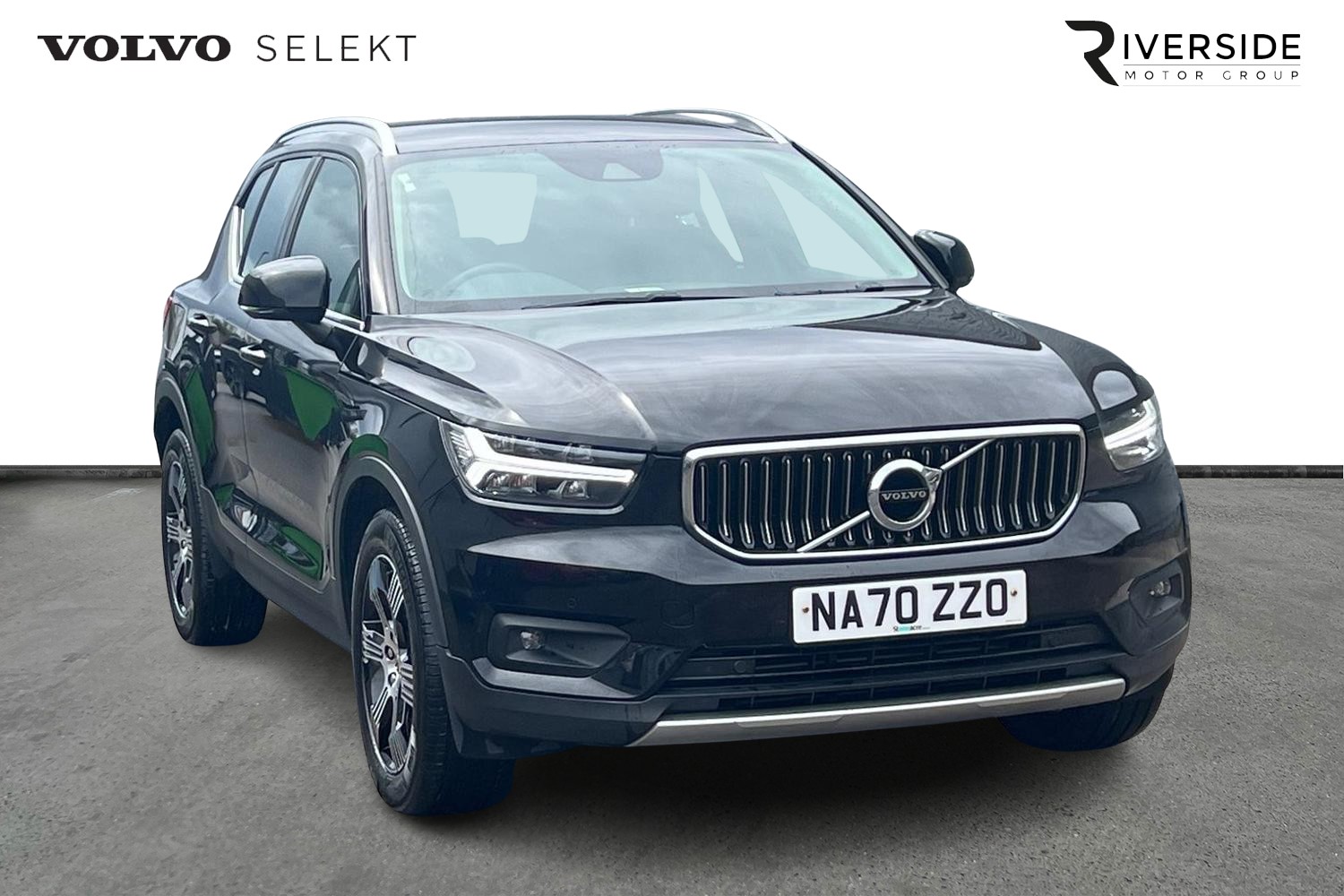 Main listing image - Volvo XC40