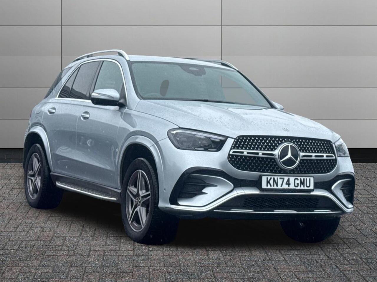 Main listing image - Mercedes-Benz GLE