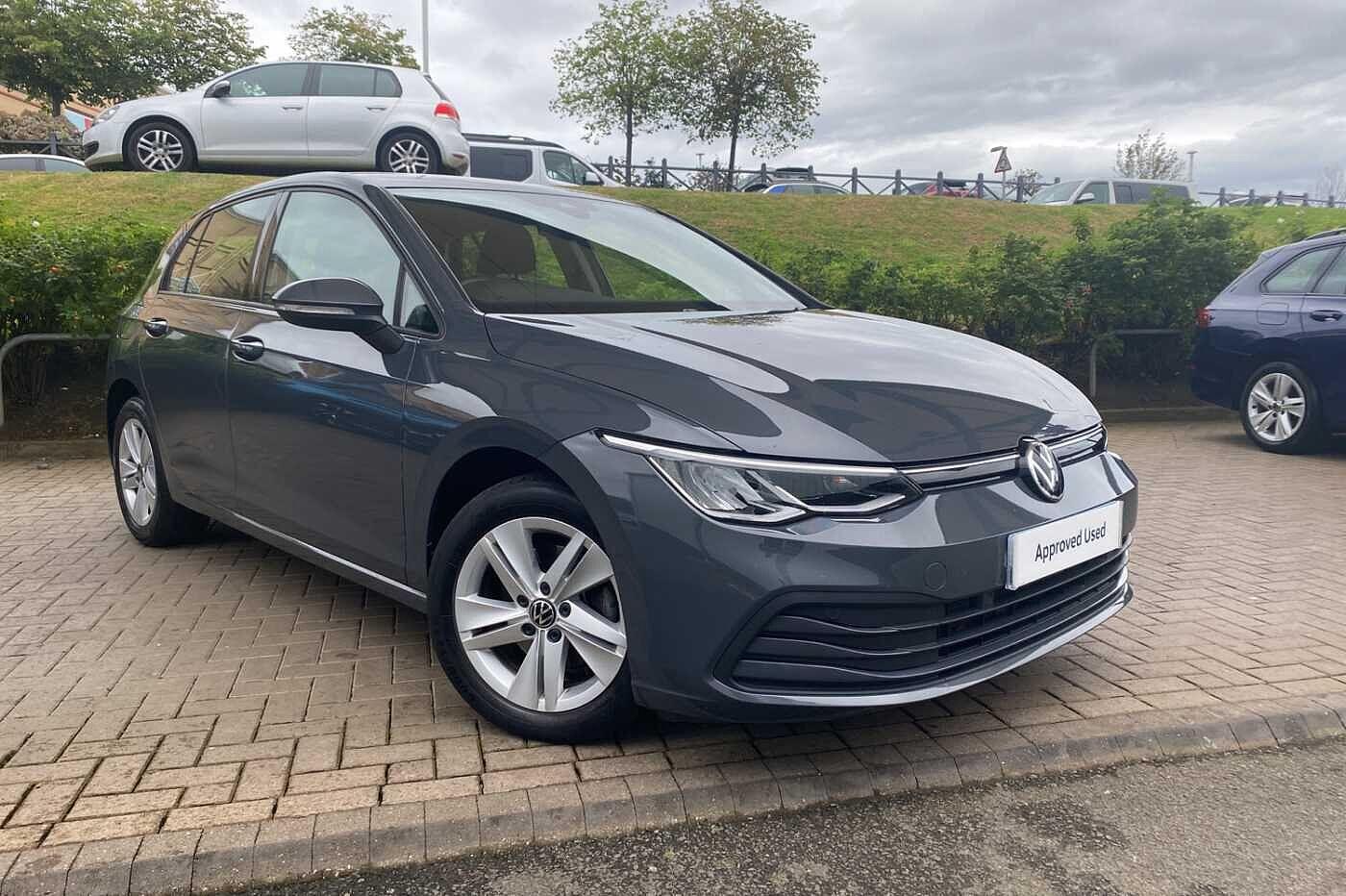 Main listing image - Volkswagen Golf