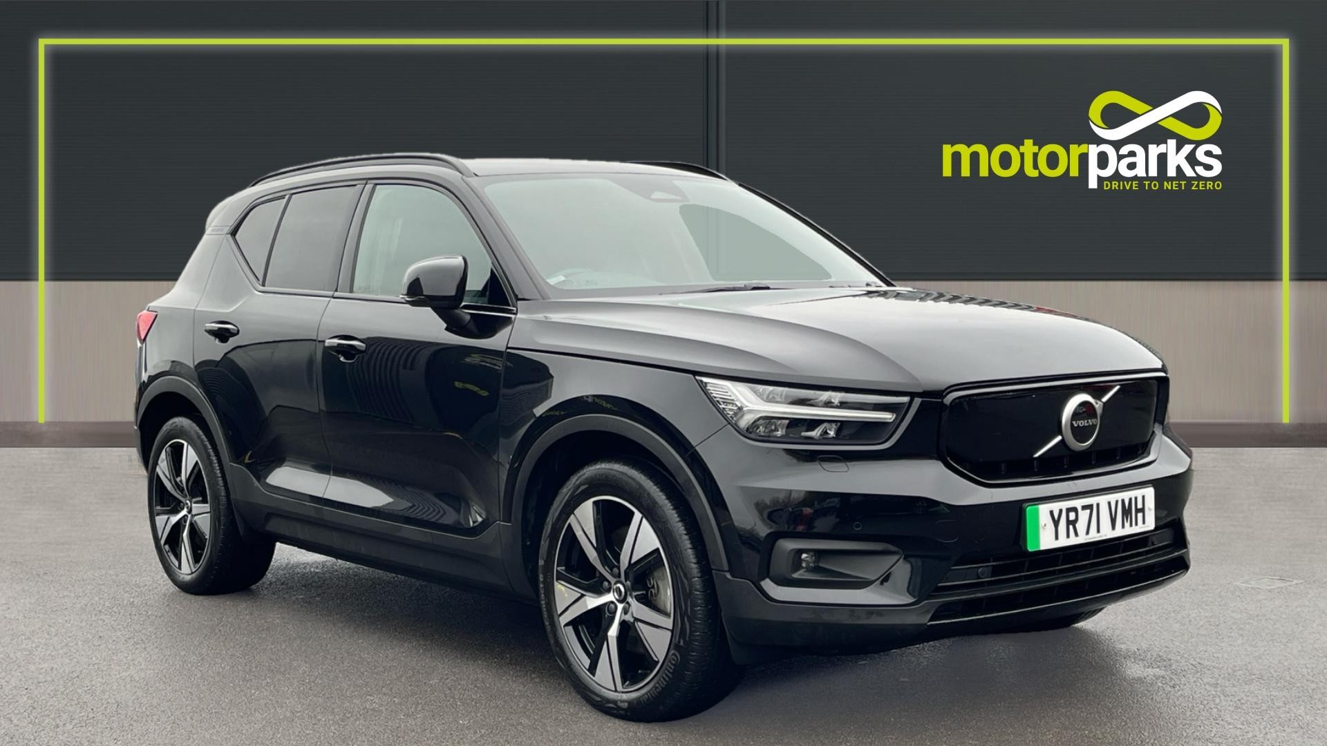 Main listing image - Volvo XC40 Recharge