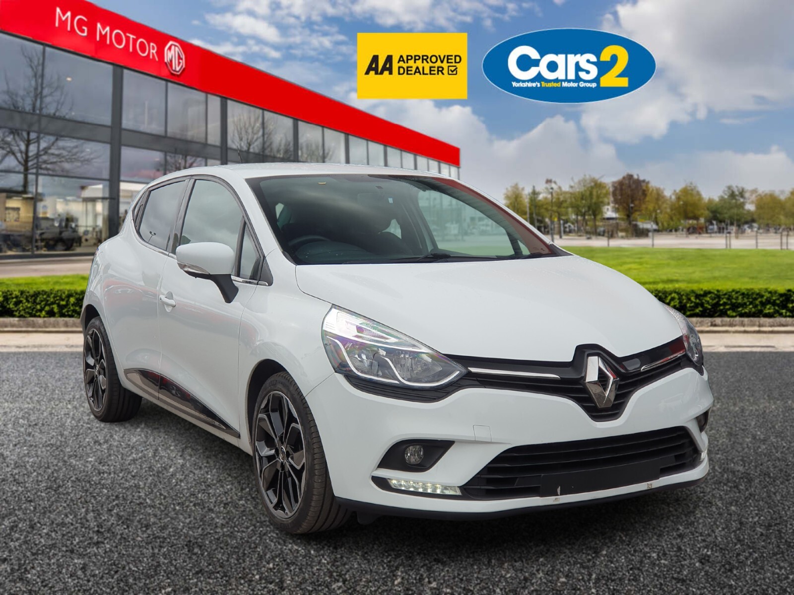 Main listing image - Renault Clio