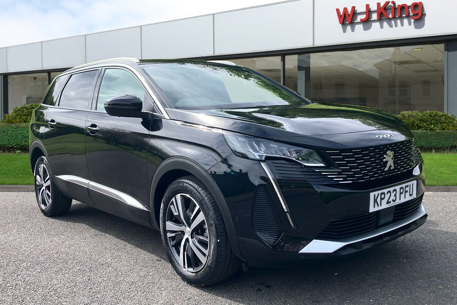 Main listing image - Peugeot 5008