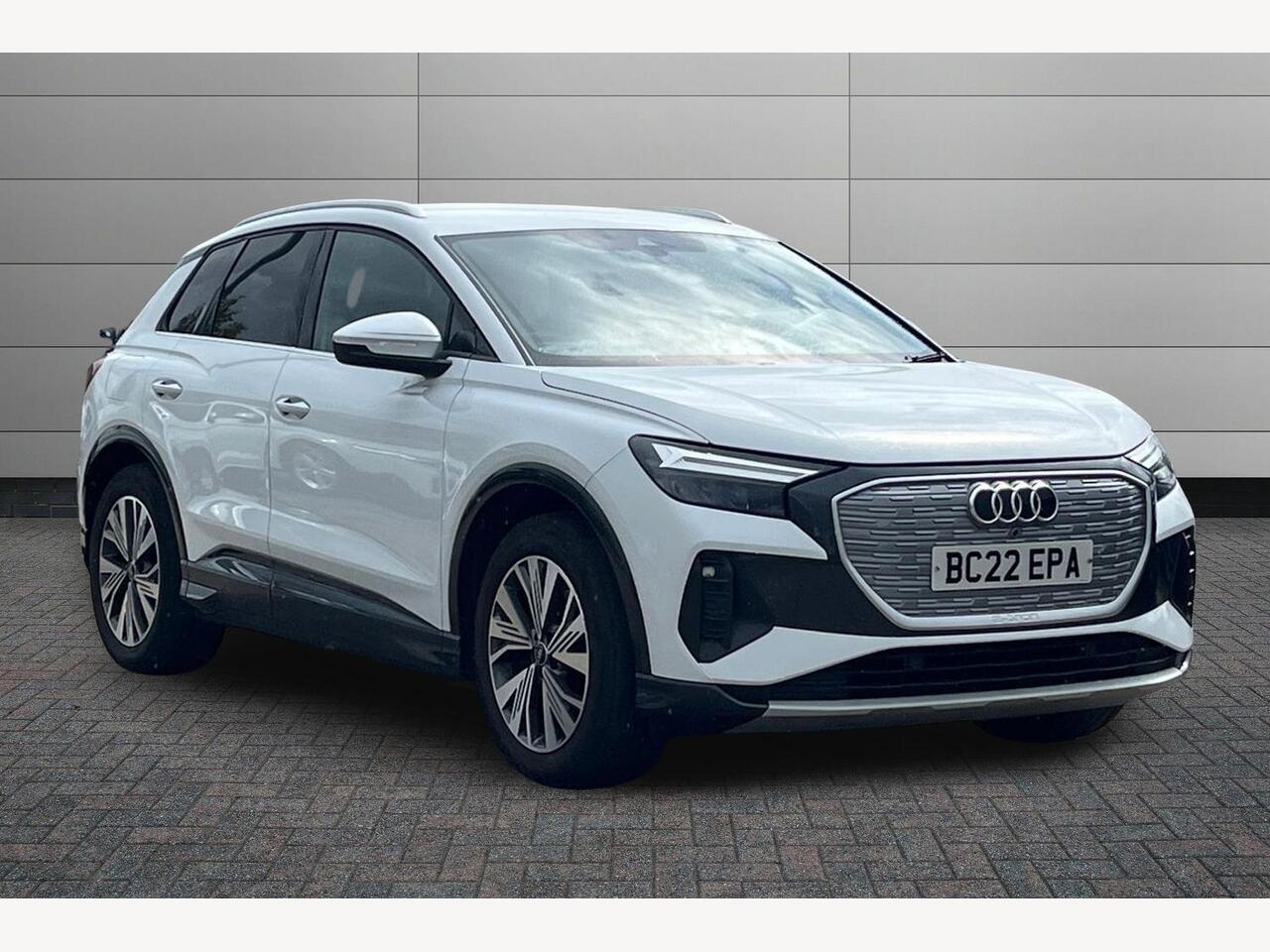 Main listing image - Audi Q4