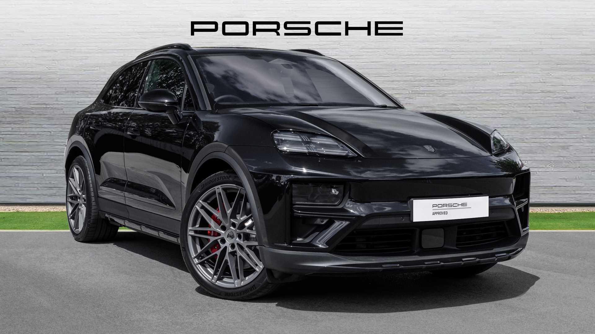 Main listing image - Porsche Macan