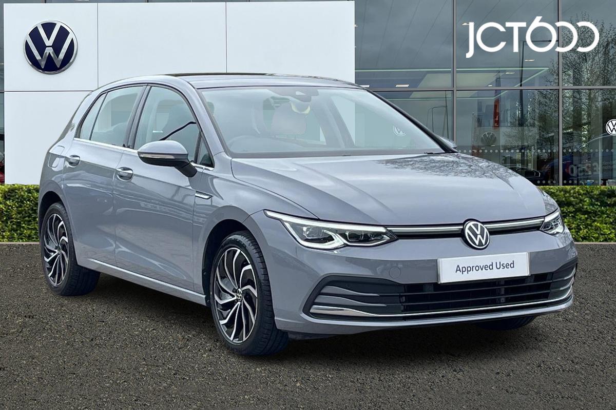 Main listing image - Volkswagen Golf
