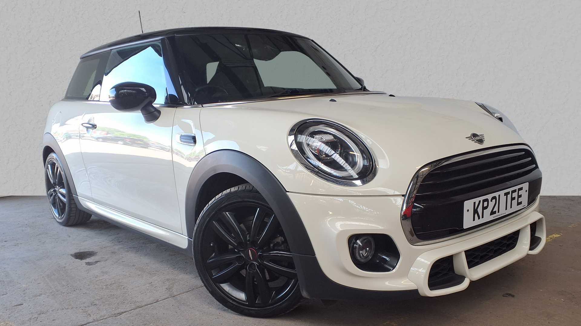 Main listing image - MINI Hatchback