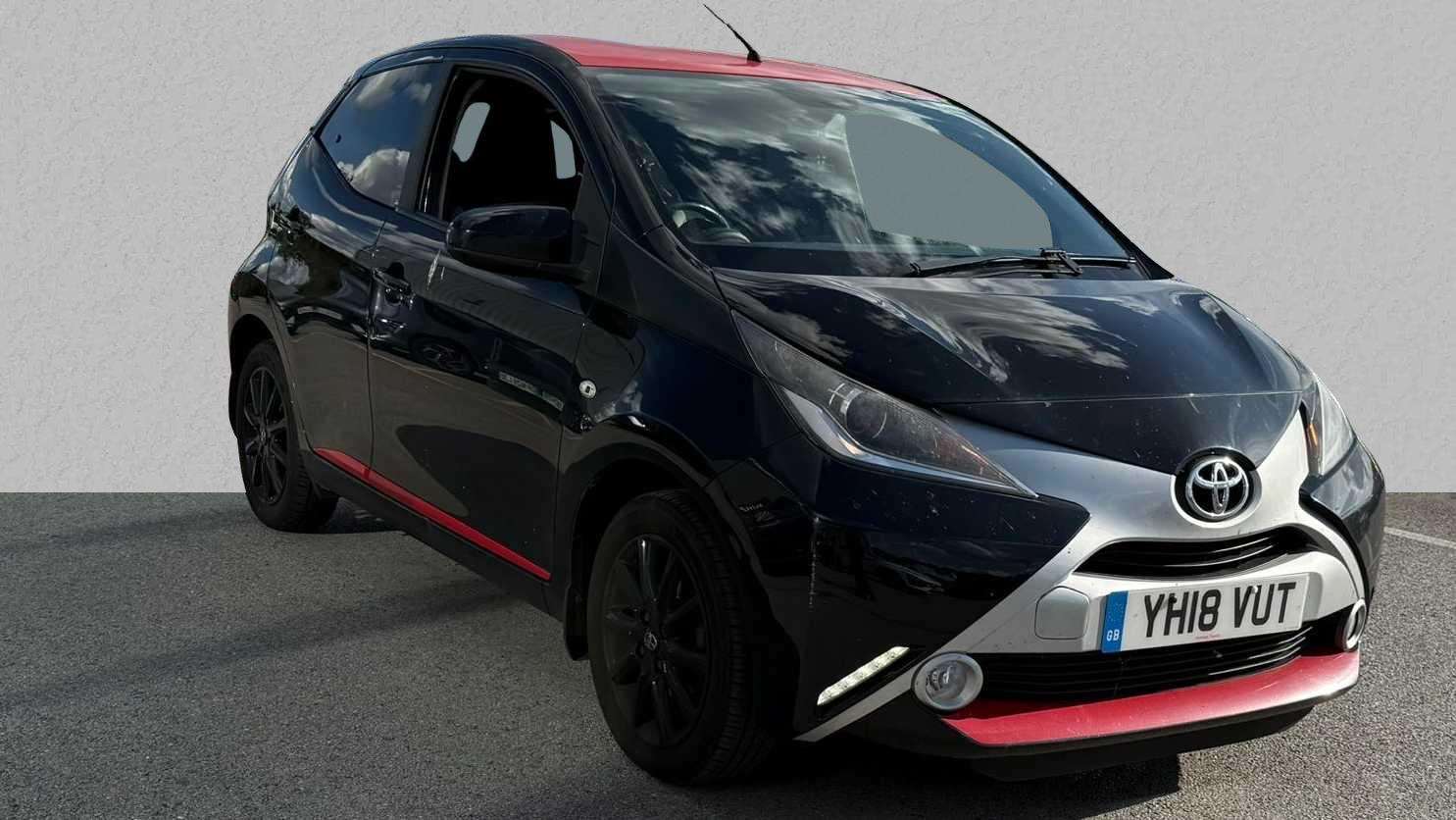 Main listing image - Toyota Aygo