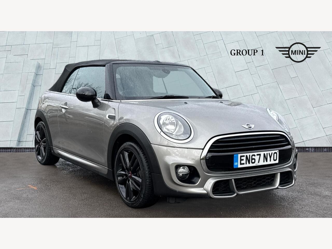 Main listing image - MINI Convertible