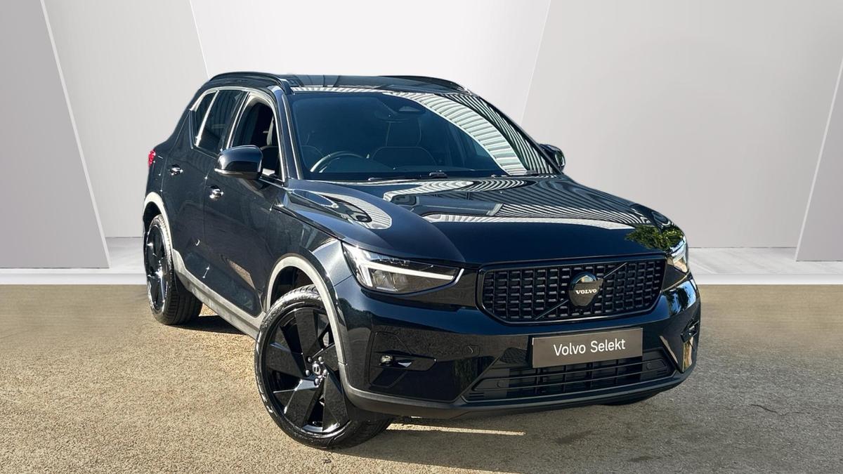 Main listing image - Volvo XC40