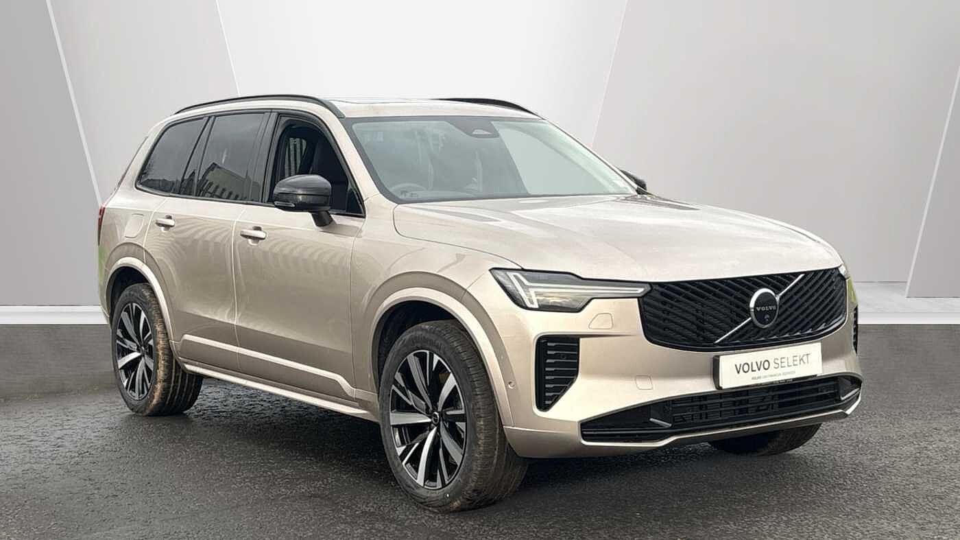 Main listing image - Volvo XC90