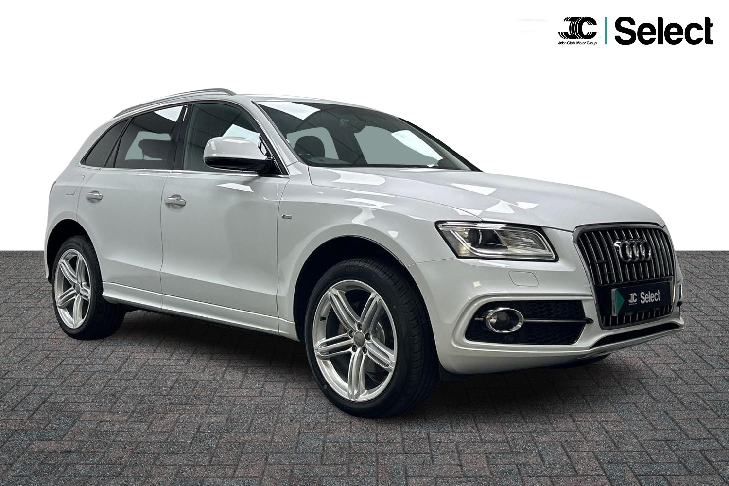 Main listing image - Audi Q5