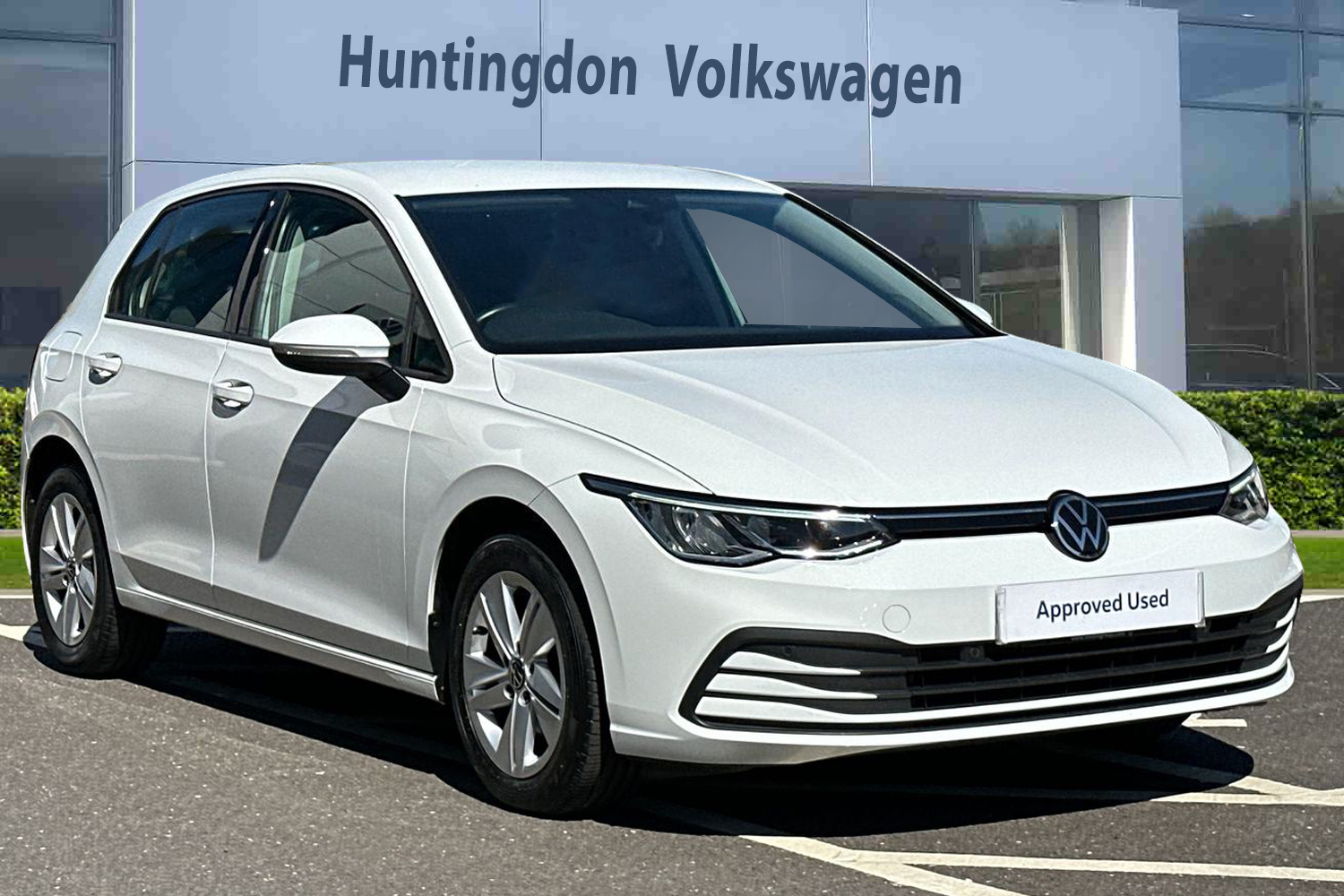 Main listing image - Volkswagen Golf