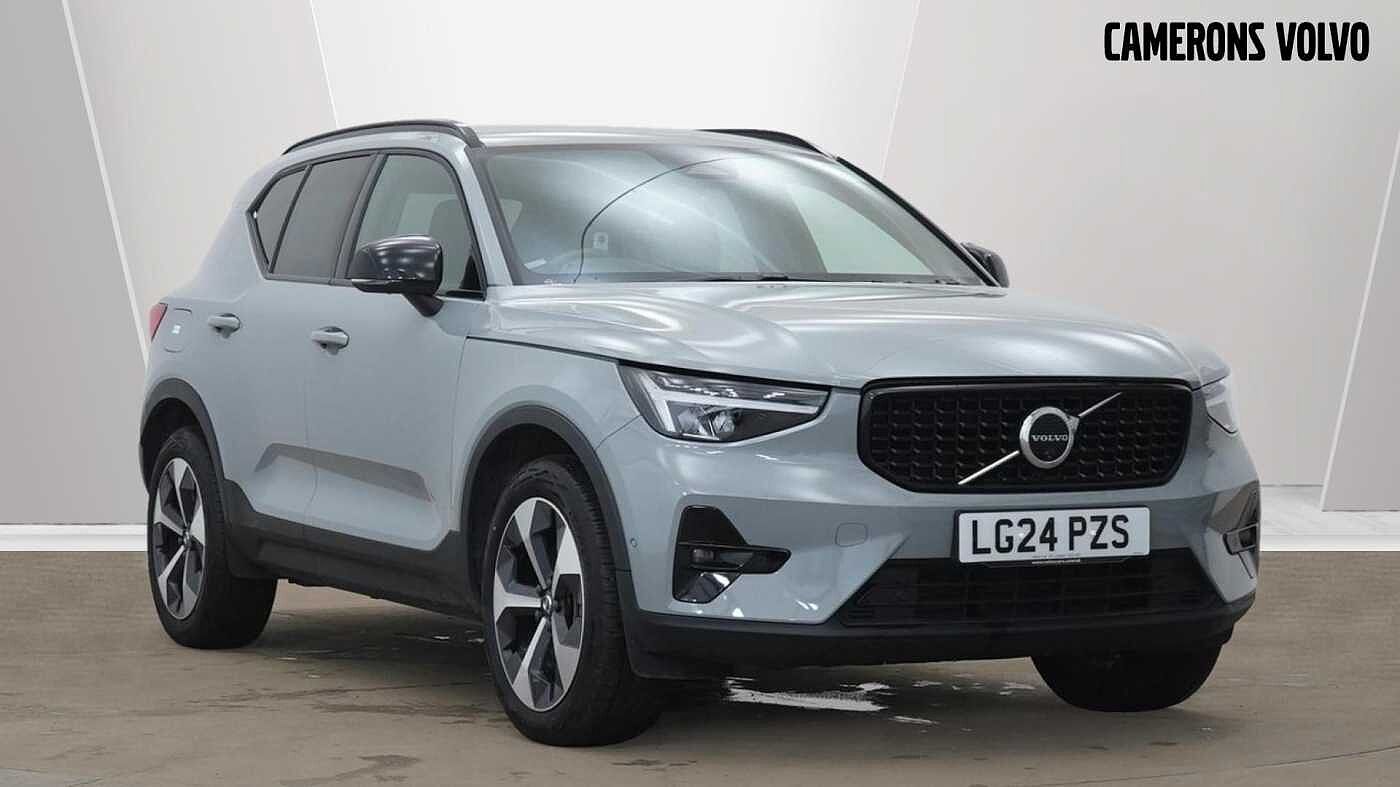Main listing image - Volvo XC40