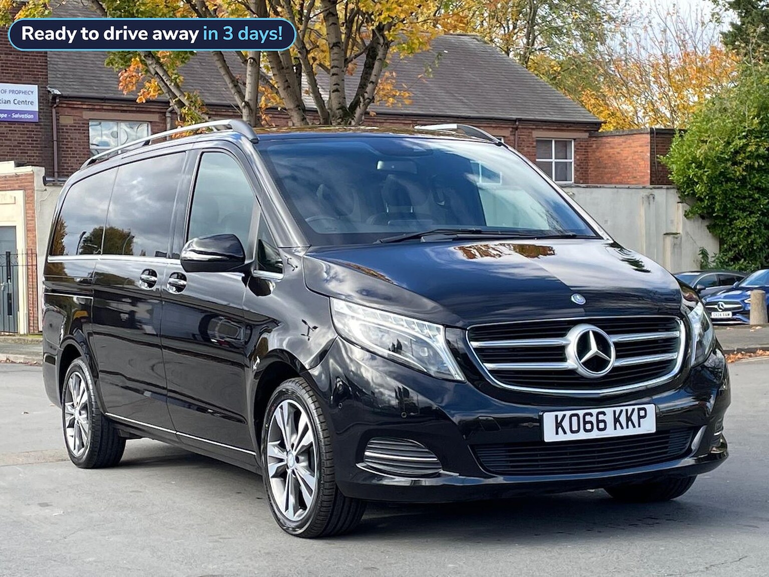 Main listing image - Mercedes-Benz V-Class