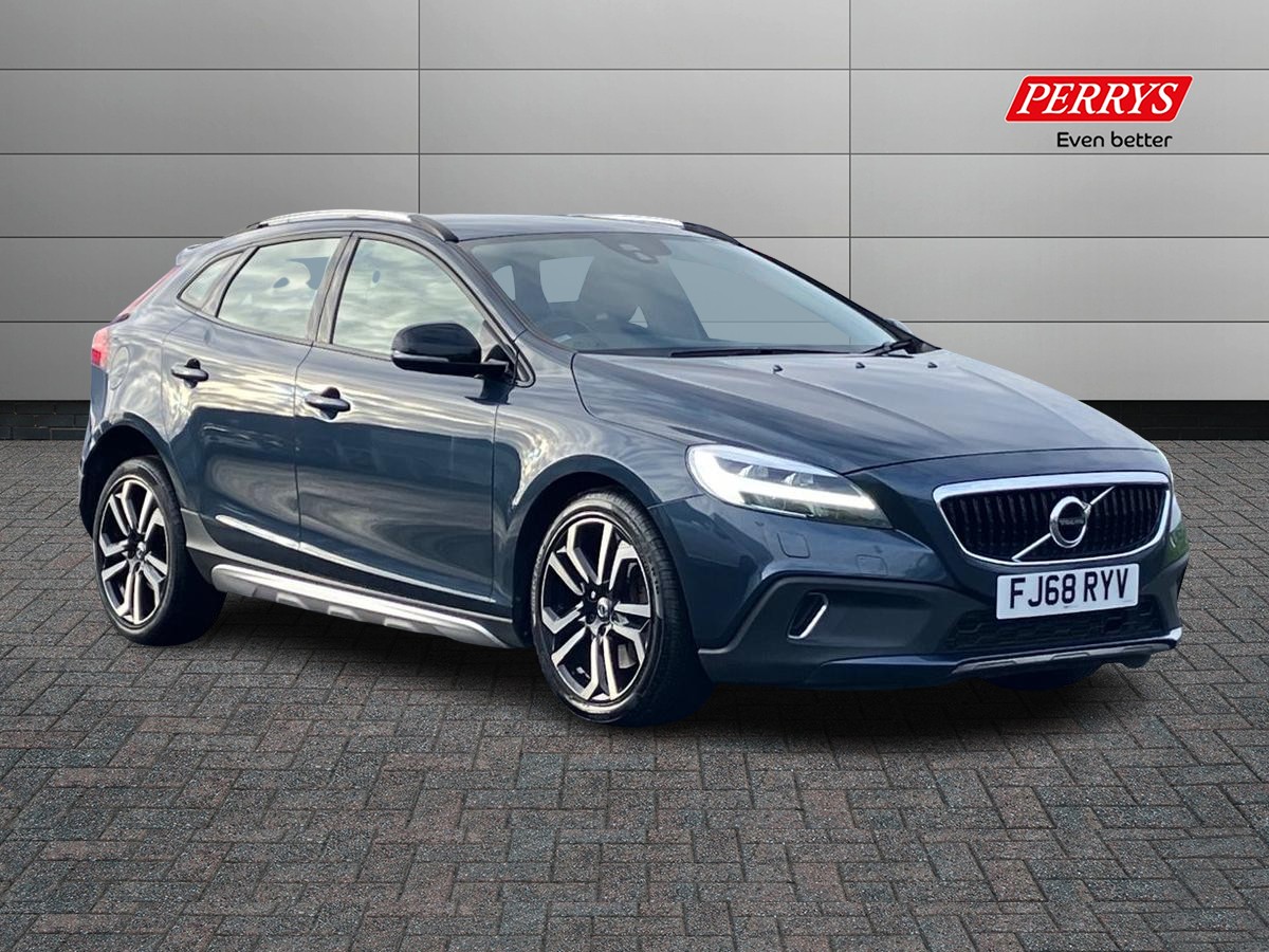 Main listing image - Volvo V40 Cross Country