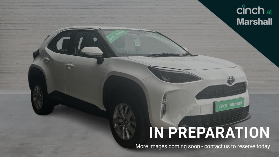 Main listing image - Toyota Yaris Cross