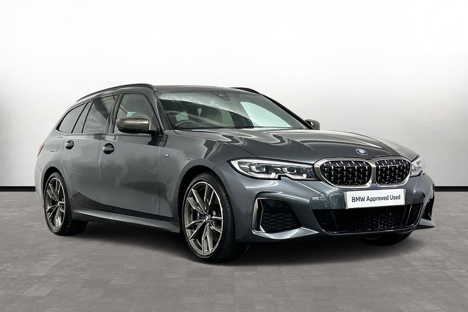 Main listing image - BMW 3 Series Touring