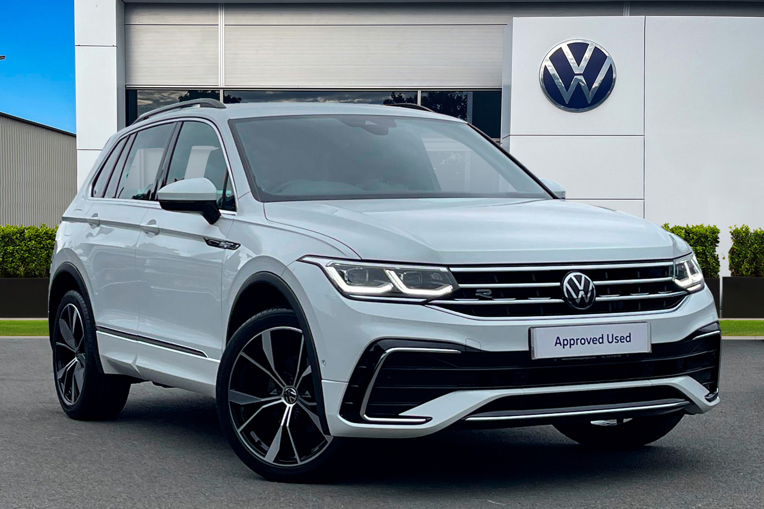 Main listing image - Volkswagen Tiguan