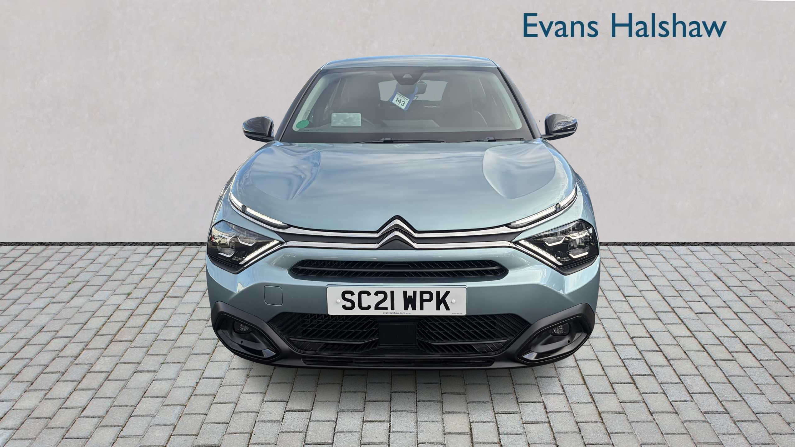 Main listing image - Citroen C4